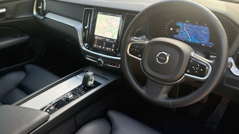 Volvo V60 2.0 B4P Ultra Dark 5dr Auto Petrol Estate